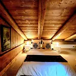 Apartment A Soulful Alpine Retreat In Megeve