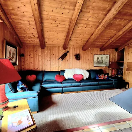 아파트 A Soulful Alpine Retreat In 메게브